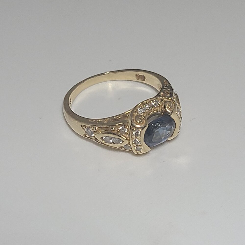 14k yellow gold with blue spinel and diamonds, size 6.25